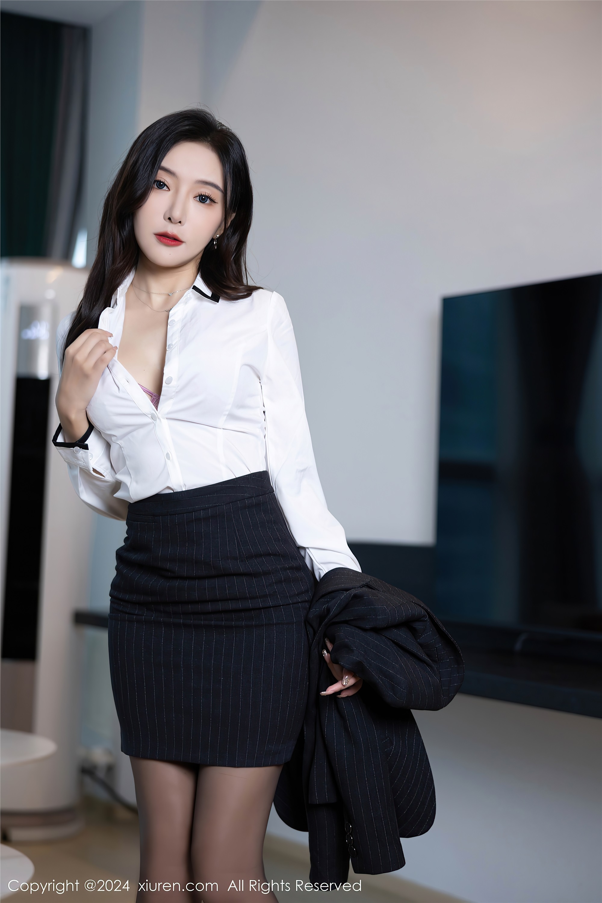 Xiuren秀人网 2024.06.05 NO.8656 王馨瑶yanni